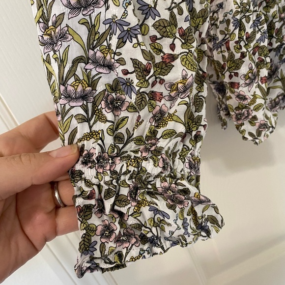 Jane and Delancey Multicolor Floral Blouse - Picture 3 of 5